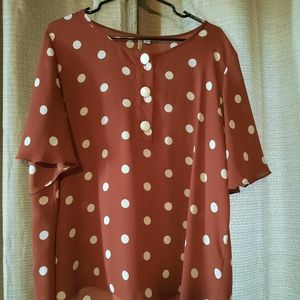 Polka dot Top